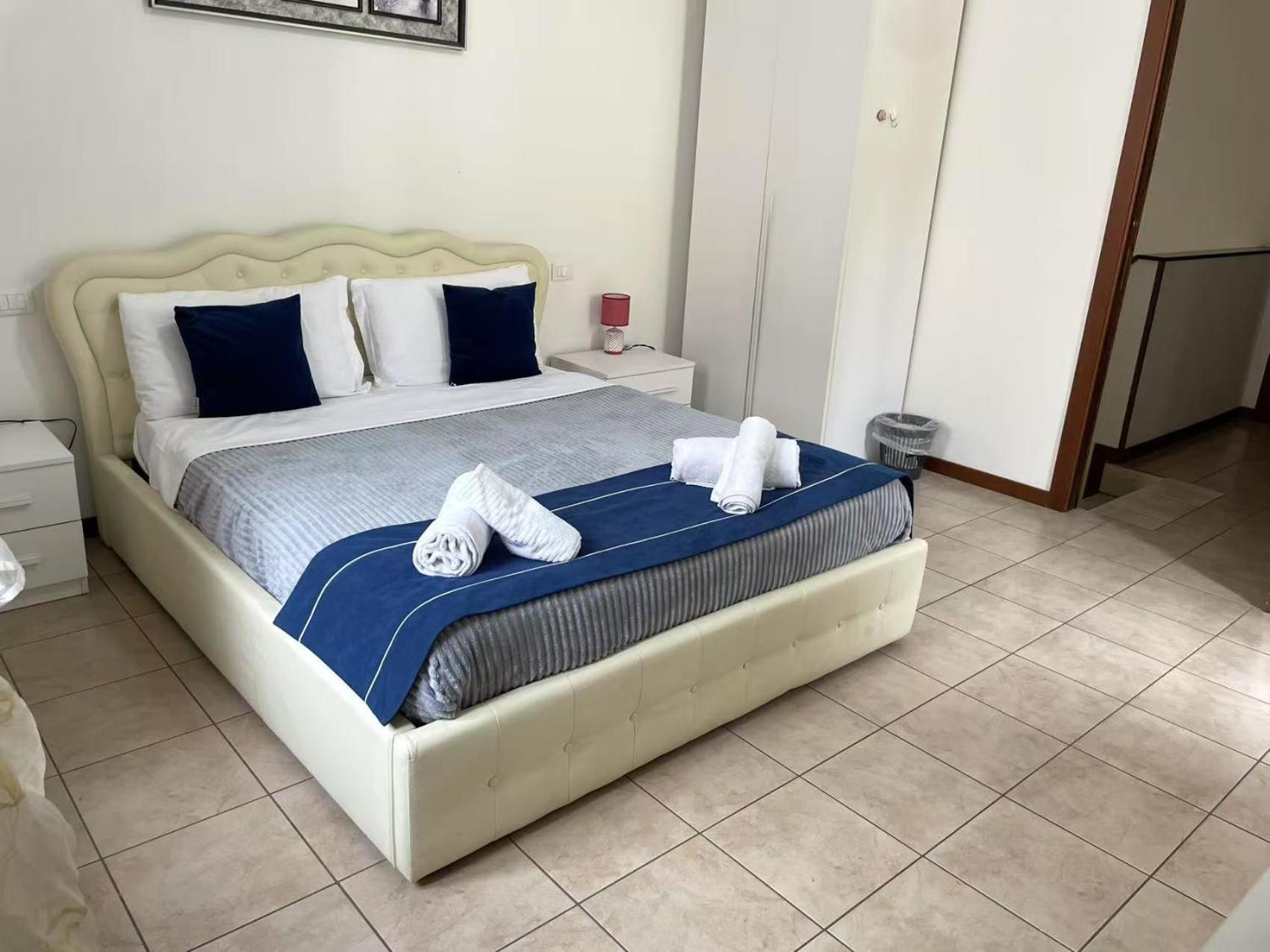 Flat Blue Apartment เวโรนา ภายนอก รูปภาพ